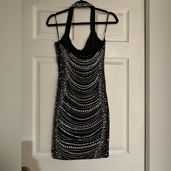 Short halter black beaded dress - Picture 4 of 6